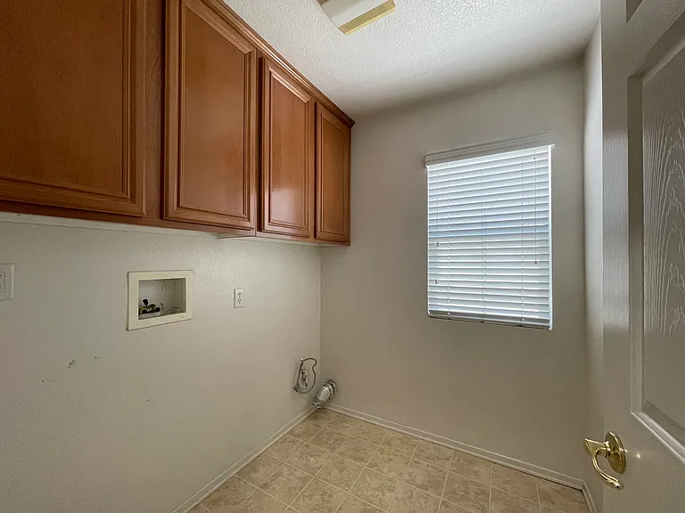 28440 Ware St — Photo 29