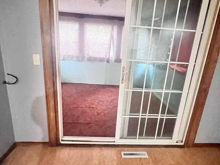 12464 Sycamore St NW — Photo 7
