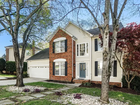 6239 Skyline Dr, Charlotte, NC 28269