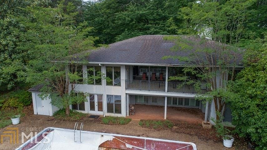 1st image of 480 White St