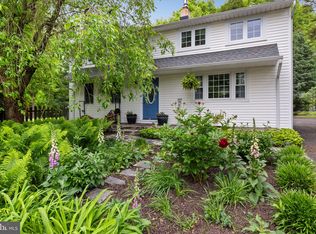 1520 Guinea Ln, Warrington, PA 18976