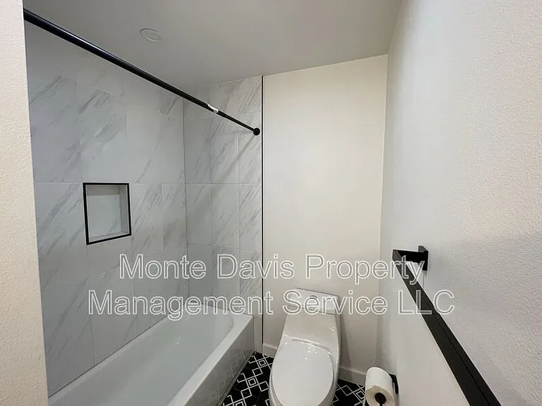 9908 Brasher Dr — Photo 12