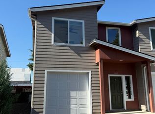 1909 River St, Lebanon, OR 97355