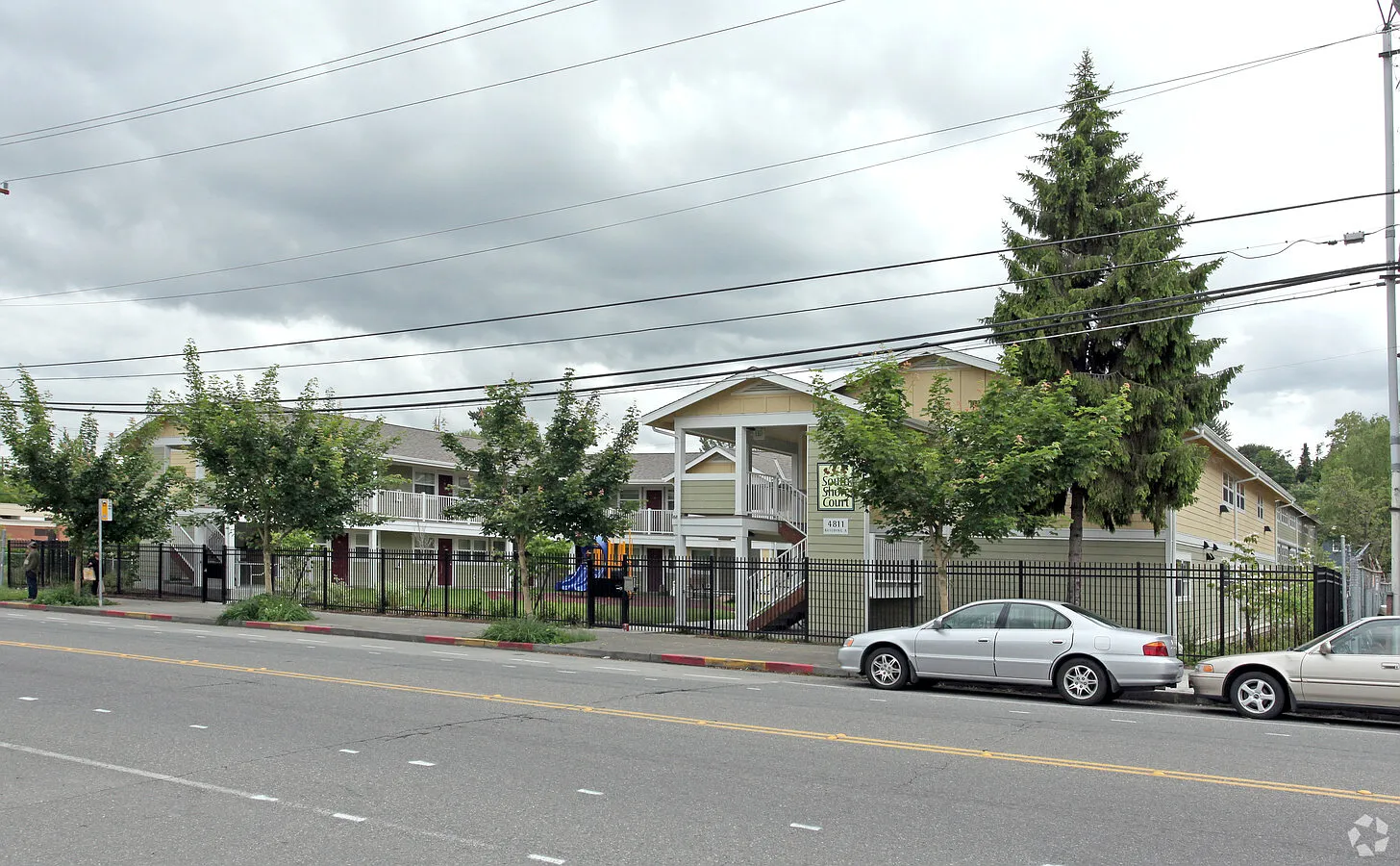 South Shore Court — Photo 2