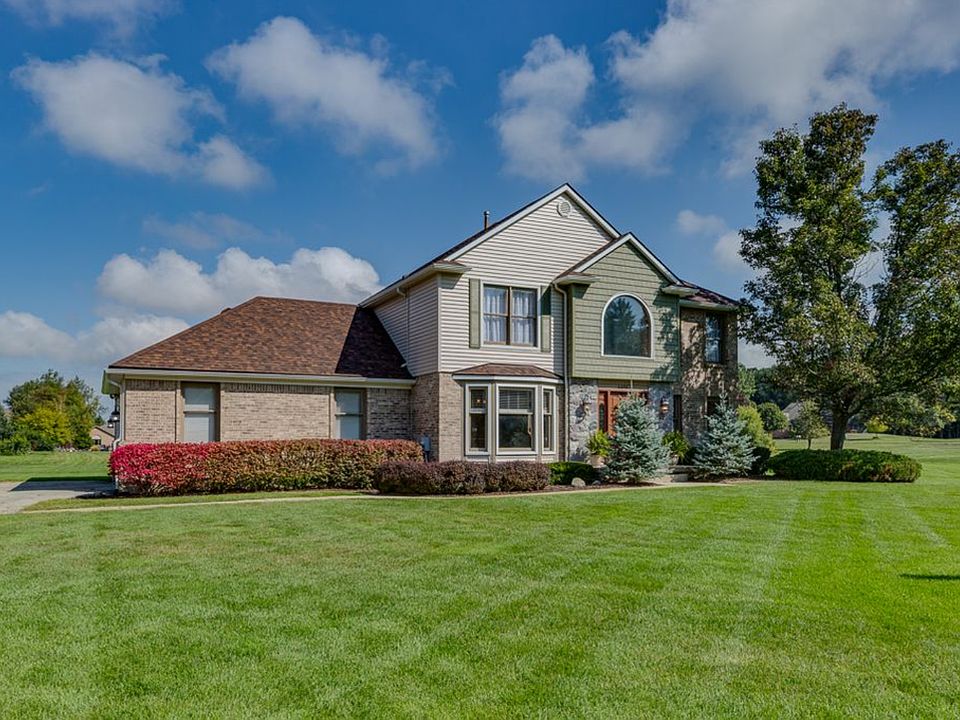 1st image of 6495 Mayfair Ct