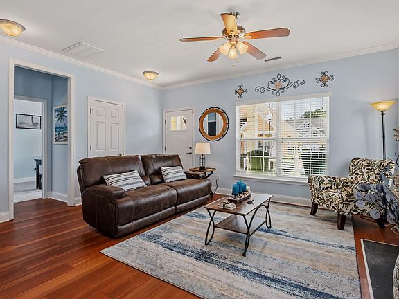 2nd image of 3818 Heritage Spring Cir