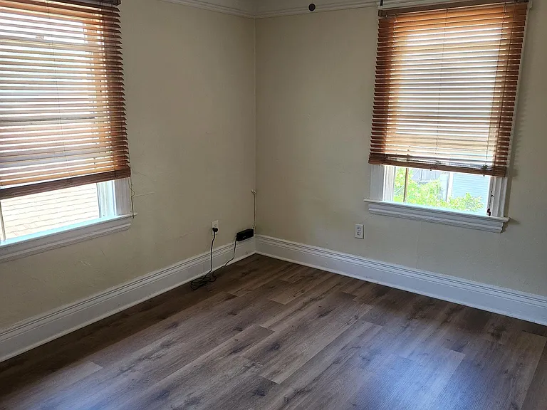 821 Walnut Ave — Photo 11