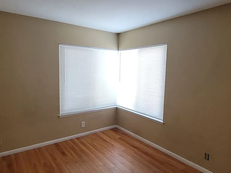 1017 Quiet Creek Ln — Photo 22