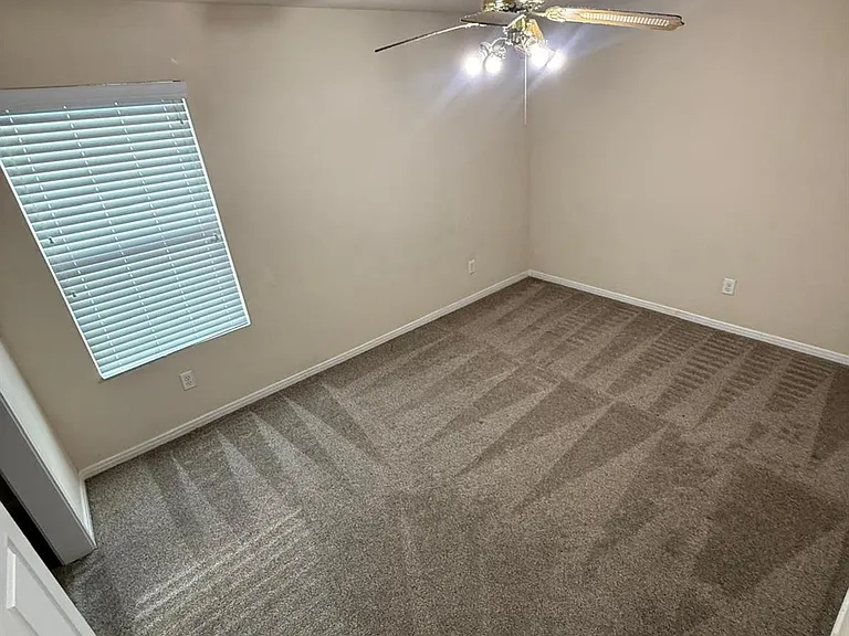 3207 Zephyr Glen Way — Photo 9