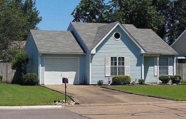 1st image of 57 Meadowbrook Dr