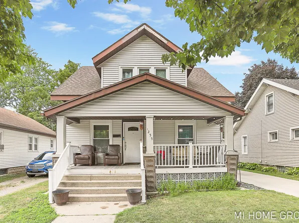 1255 Whiting St SW, Wyoming, MI 49509