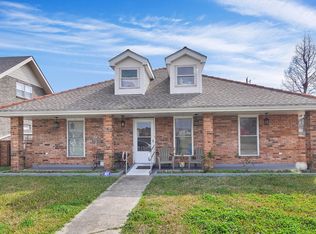 2305 Pirate Dr, Chalmette, LA 70043