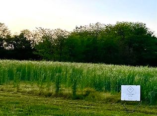 4008 Concord Ln, Wapello, IA 52653