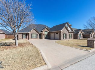 3318 White Oaks Dr, Abilene, TX 79606