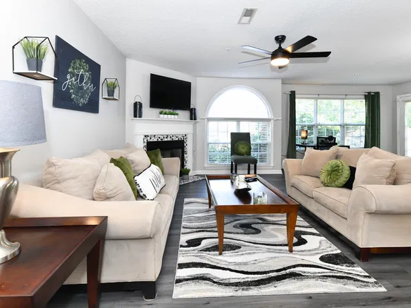 3701 Morris Farm Dr APT 1A, Greensboro, NC 27409
