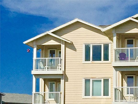 2nd image of 1600 Ocean Ave #434