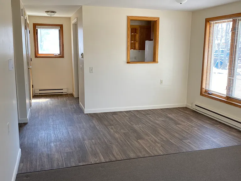 Valley Brook Village — Photo 6