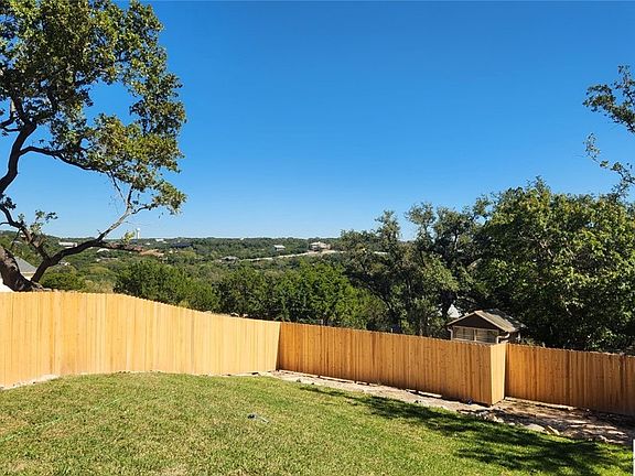 5th image of 423 Scenic Terrace Dr
