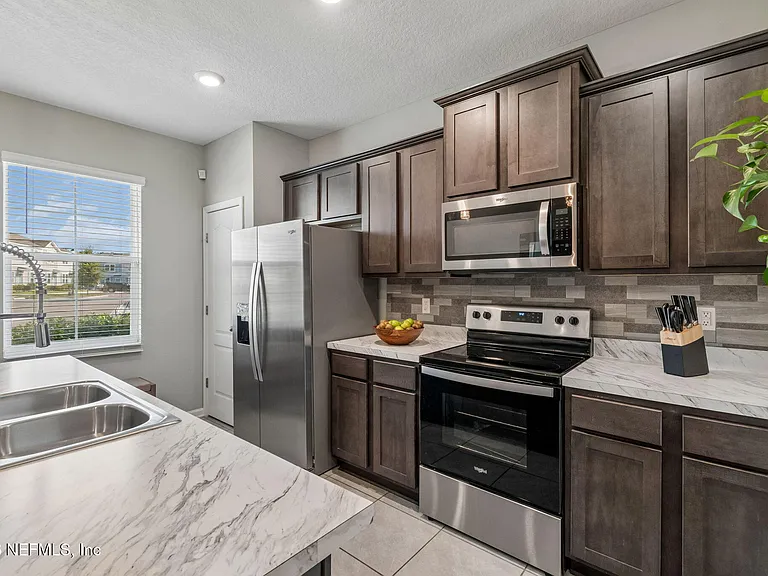 3954 Oak Mill Rd — Photo 8