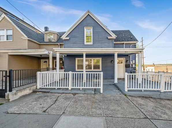 911 Liberty Avenue image 1 of 33