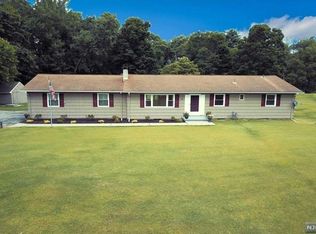 83 Halsey Rd, Newton, NJ 07860