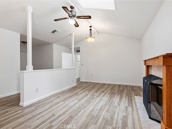 5th image of 766 Meadowlark Ave