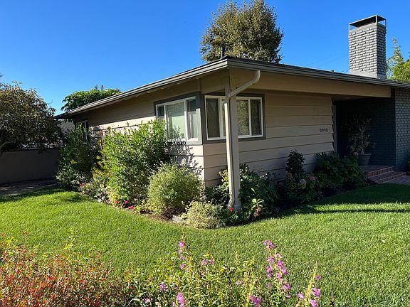 2nd image of 2990 McKinley Dr