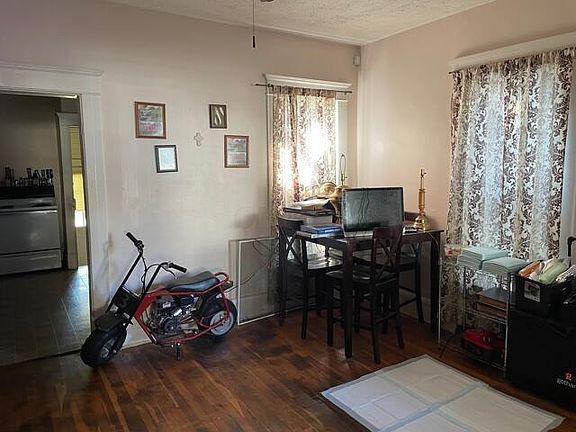 3rd image of 20 S Williams St #22