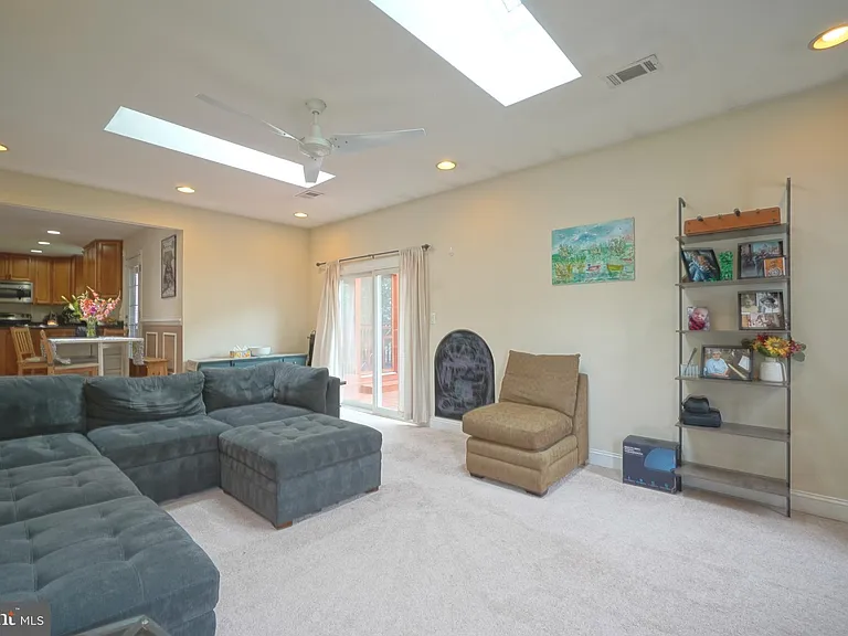 1432 Powells Tavern Pl — Photo 10