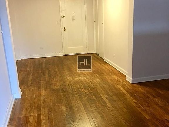 5th image of 3720 87th St APT 4E