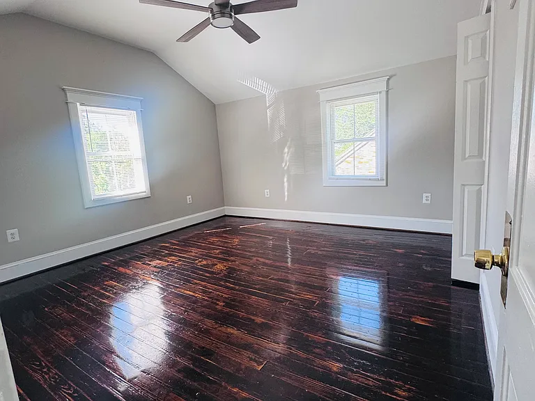 20 Diagonal St — Photo 24