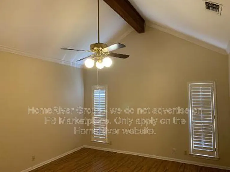 1602 Eagle Point — Photo 11