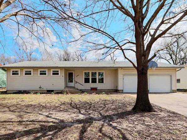 2310 Rosewood Ave, North Newton, KS 67117