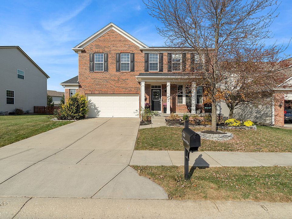 1st image of 570 Lynton Way