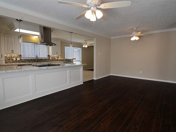 5th image of 2308 Jackson Ln