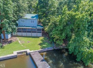 301 Lakeshore Dr, Jackson, GA 30233