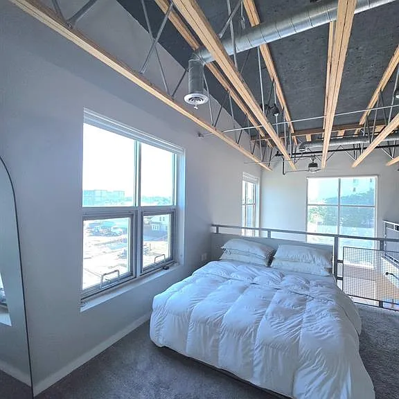 614 S Troy St #205 — Photo 20
