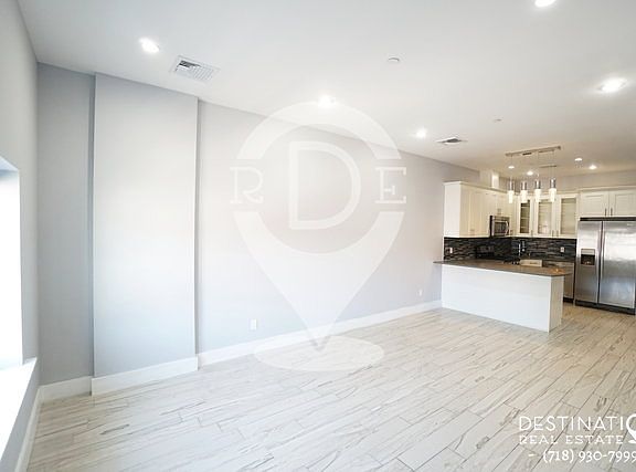 3rd image of 540 5th Ave #3L