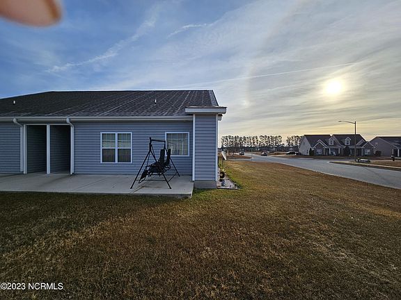 4th image of 2132 Remington Court #A