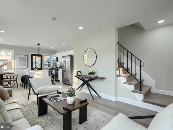 3027 Seamon Ave, Baltimore, MD 21225