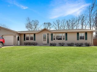 2709 6th Ave W, Gladstone, MI 49837