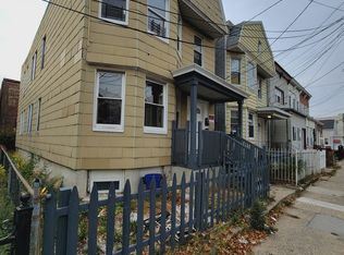 209 Lembeck Ave FLOOR 2, Jersey City, NJ 07305