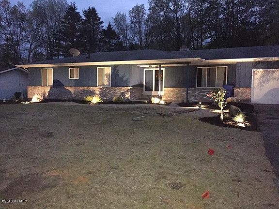 2nd image of 131 Red Bird Ln