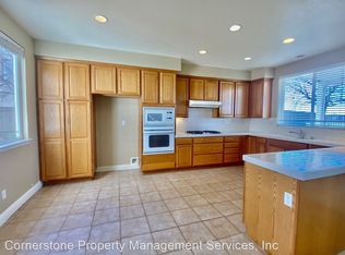 1393 Haddington Dr, Folsom, CA 95630