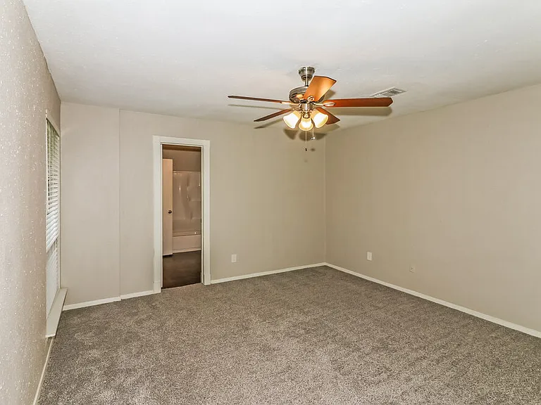 3002 Sherborne St — Photo 10