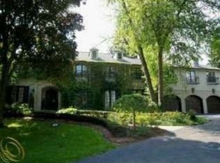 26735 Brandingham Rd, Franklin, MI 48025