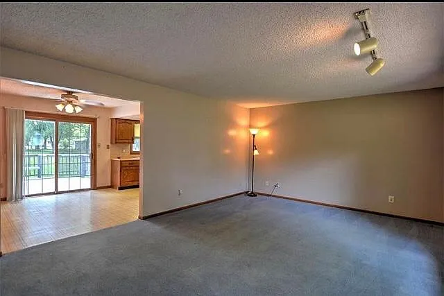 4649 E Hayden Dr — Photo 2
