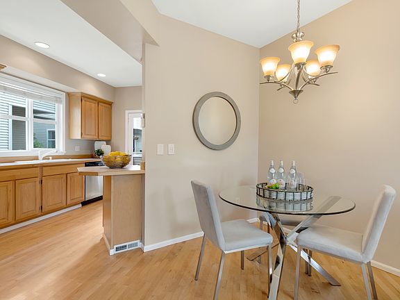 5th image of 6818 Oswego Pl NE #B