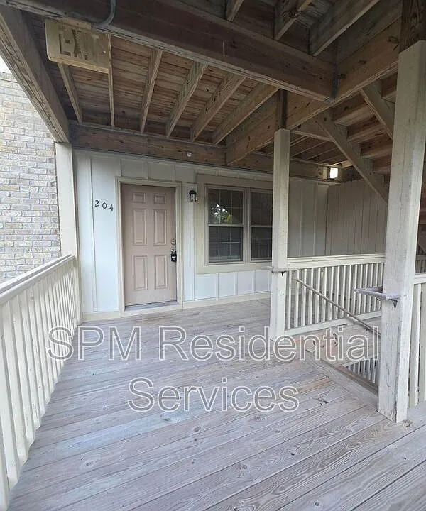 115 Covil Ave #204