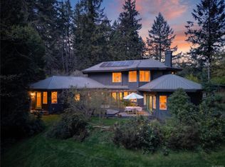 99 Garner Rd, Saltspring Island, BC V8K 2B1